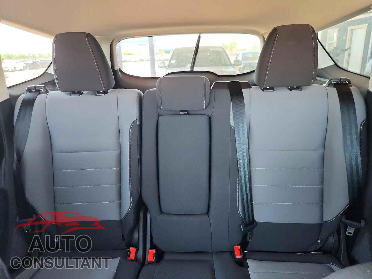 FORD ESCAPE 2016 - 1FMCU9GX3GUC11331