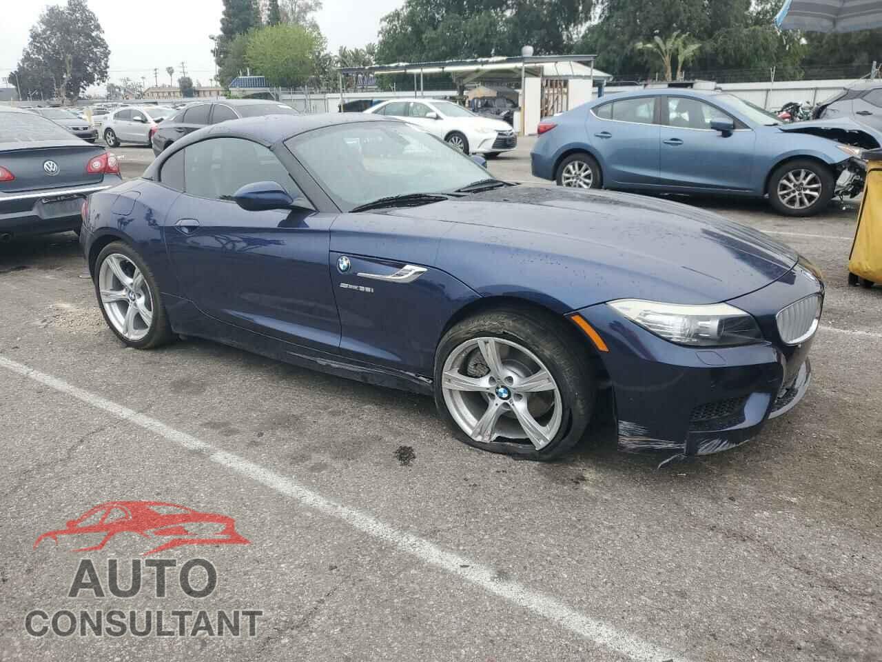 BMW Z4 2012 - WBALM7C56CE384825
