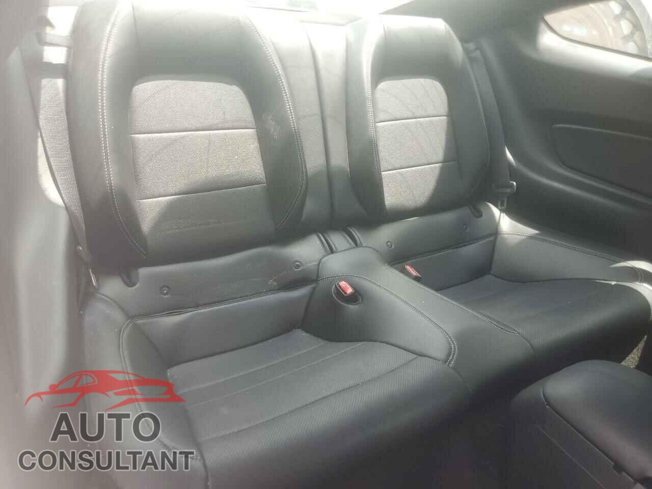 FORD MUSTANG 2017 - 1FA6P8TH2H5307664