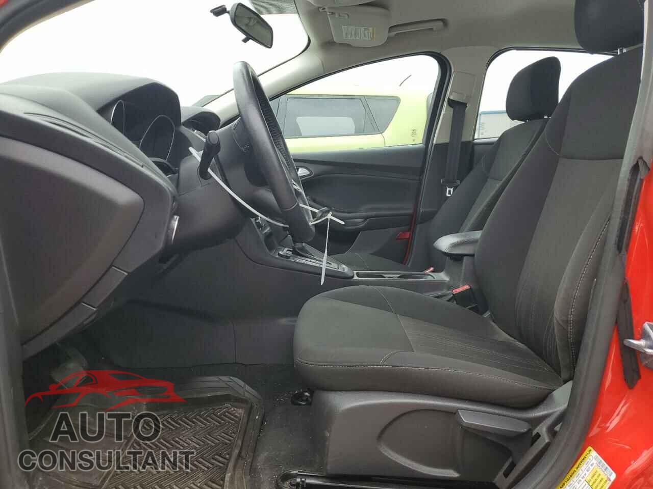 FORD FOCUS 2017 - 1FADP3F25HL347234