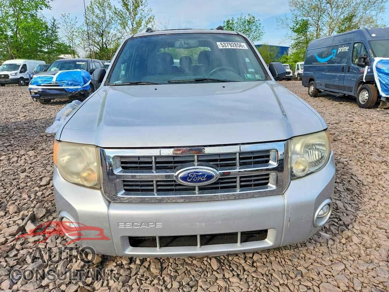 FORD ESCAPE 2010 - 1FMCU9DG8AKD41631