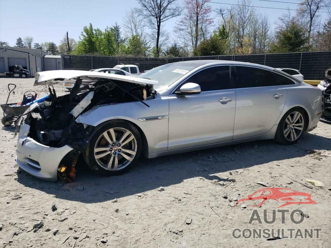 JAGUAR XJ 2015 - SAJWA2GZ4F8V75138