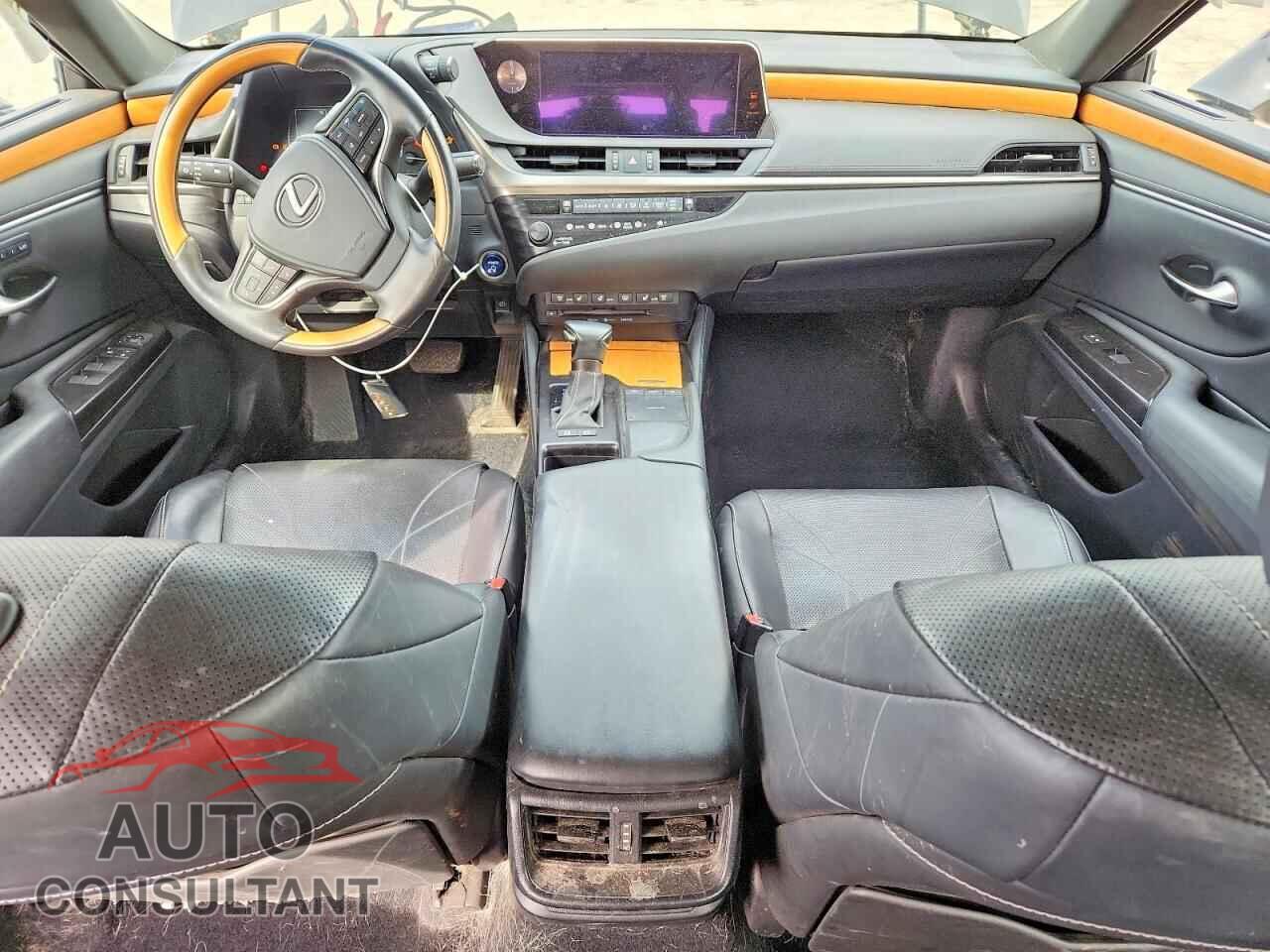 LEXUS ES300 2019 - JTHB21B14K2011510