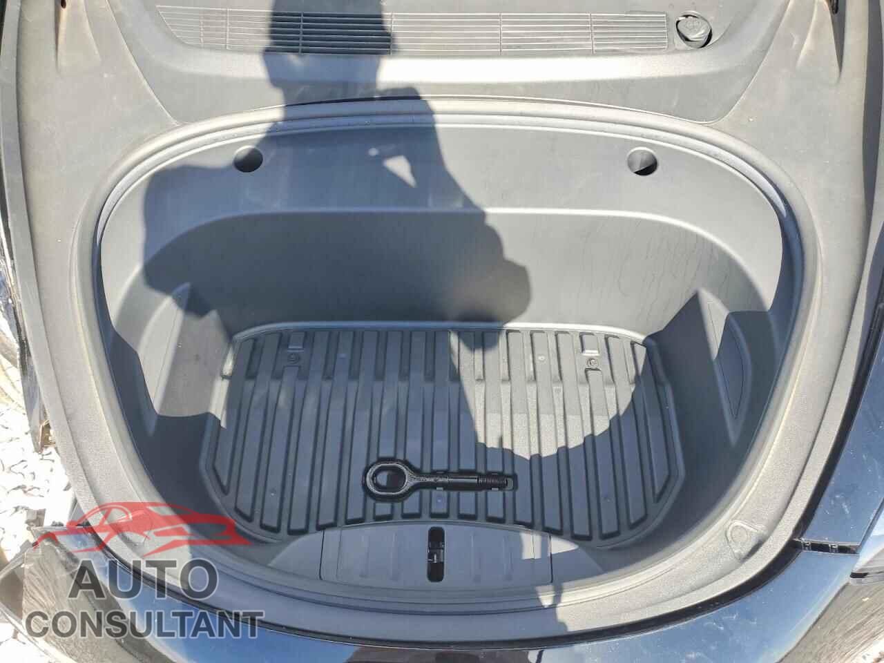 TESLA MODEL 3 2023 - 5YJ3E1EA8PF513854