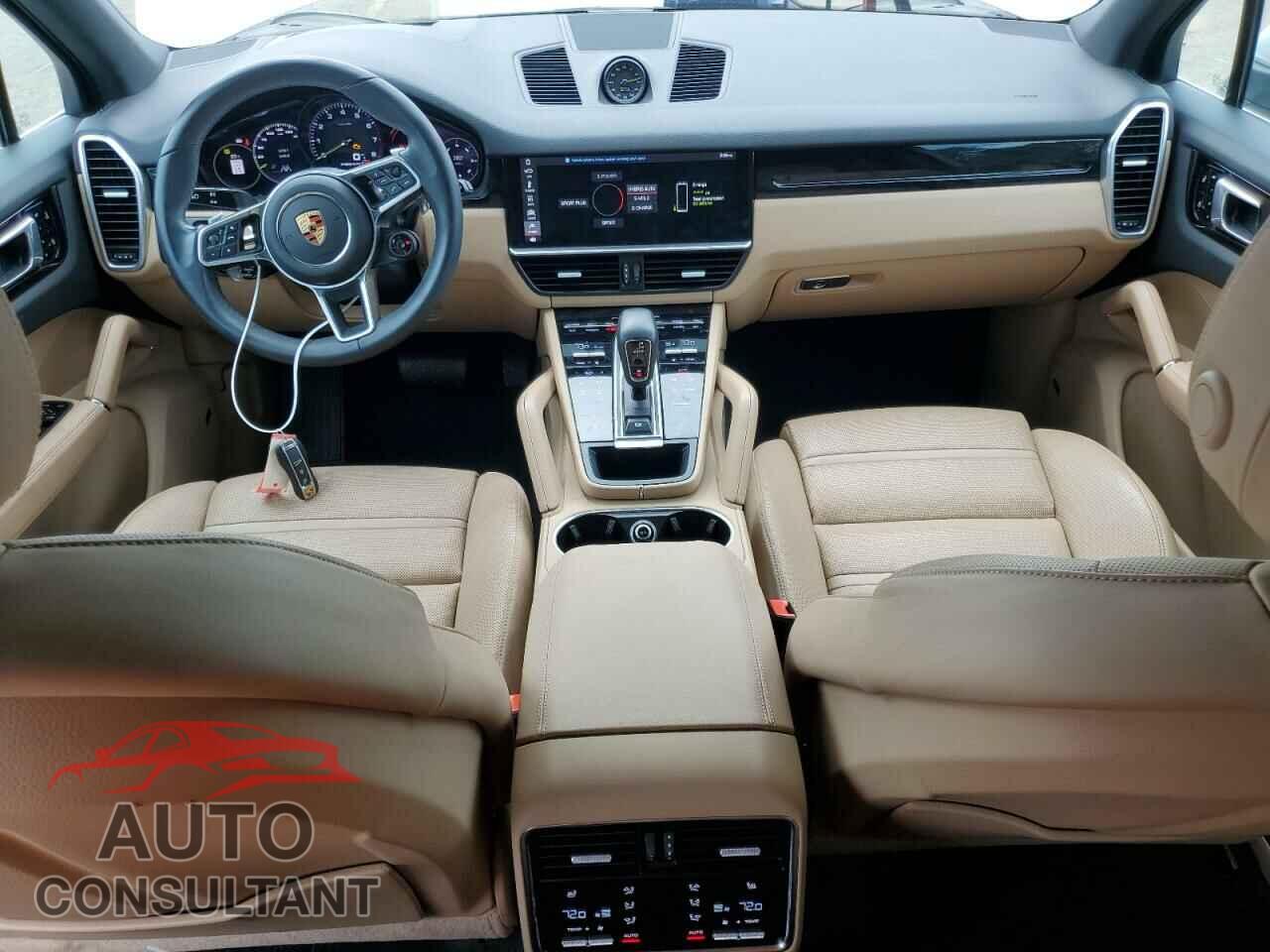 PORSCHE CAYENNE 2021 - WP1AE2AY1MDA24696