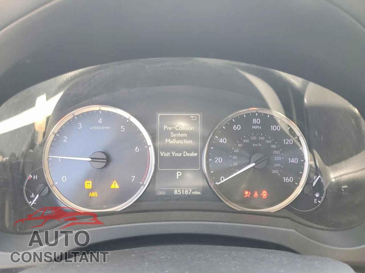 LEXUS IS 2017 - JTHBA1D24H5043017