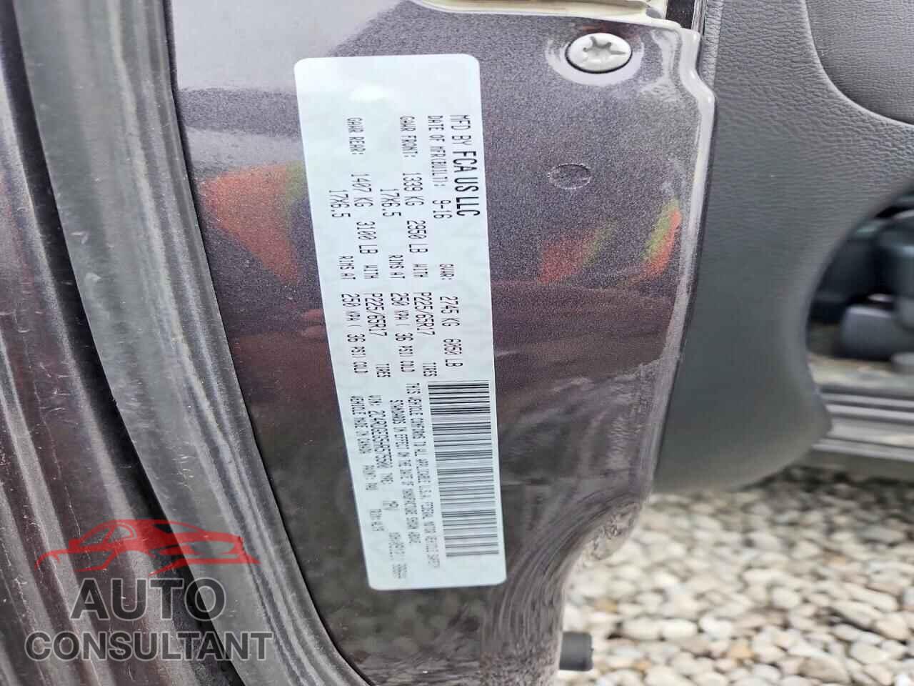 DODGE CARAVAN 2017 - 2C4RDGEG5HR575500