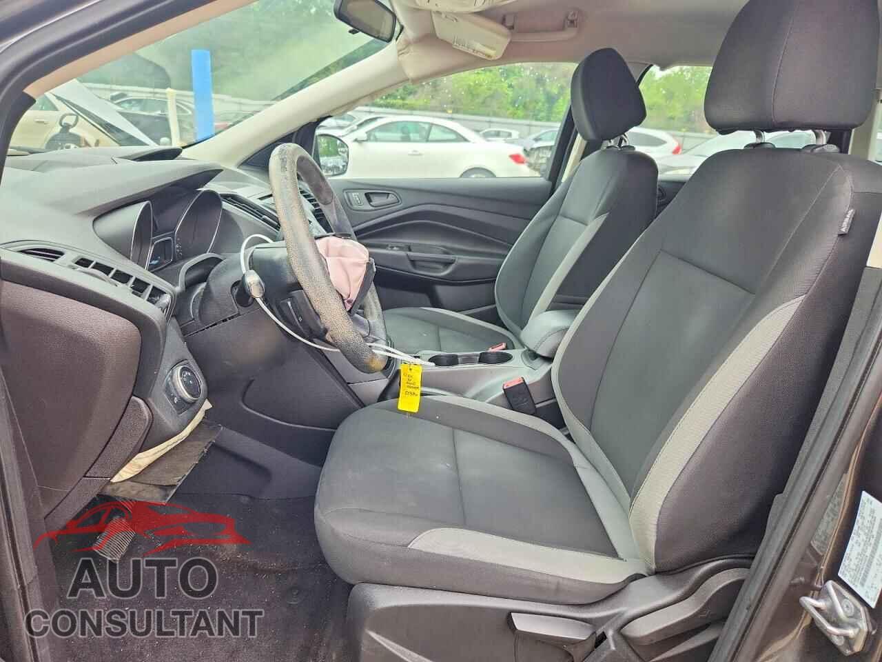 FORD ESCAPE 2016 - 1FMCU0F74GUA55376