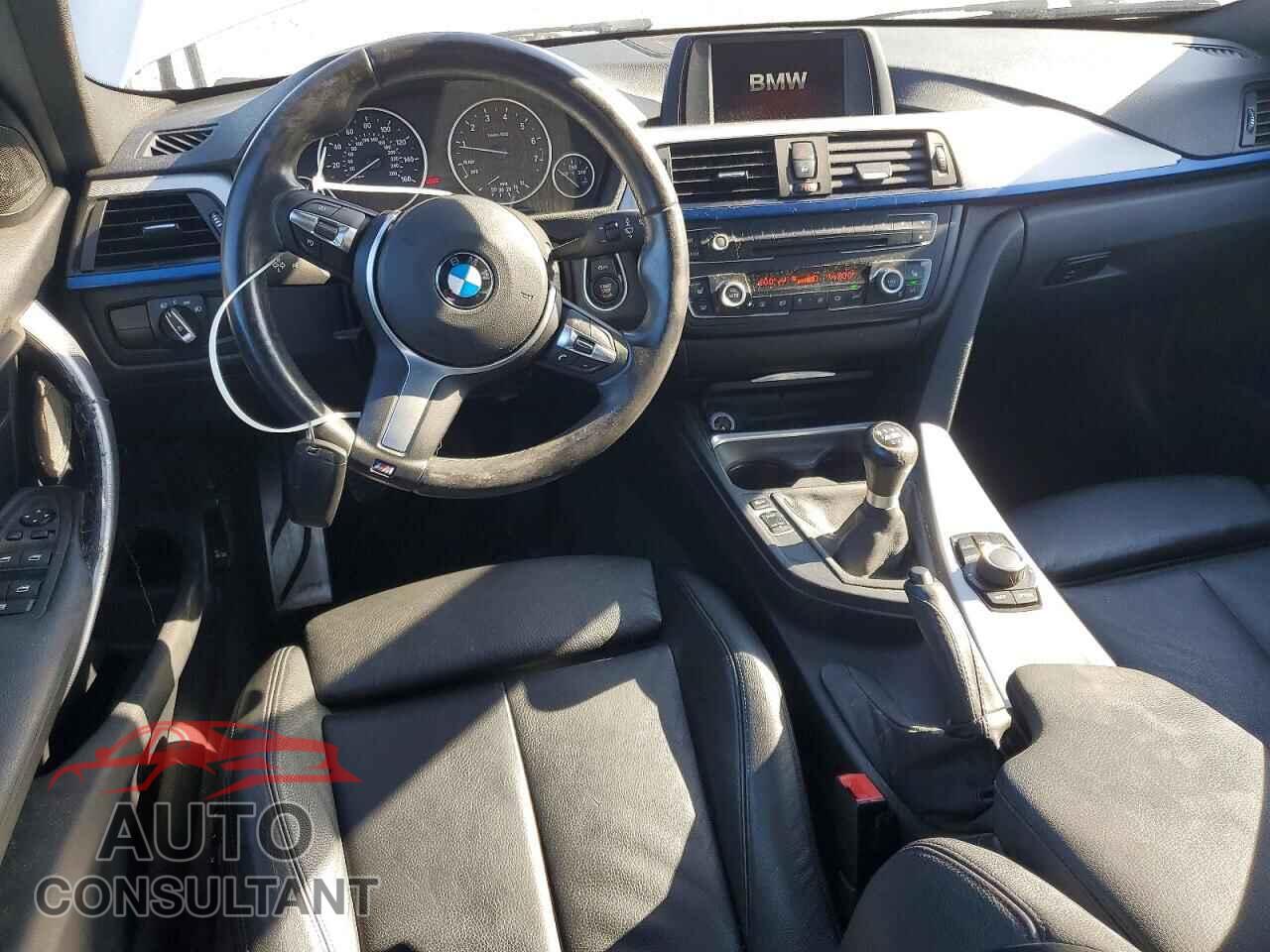 BMW 3 SERIES 2013 - WBA3A9C51DF078065