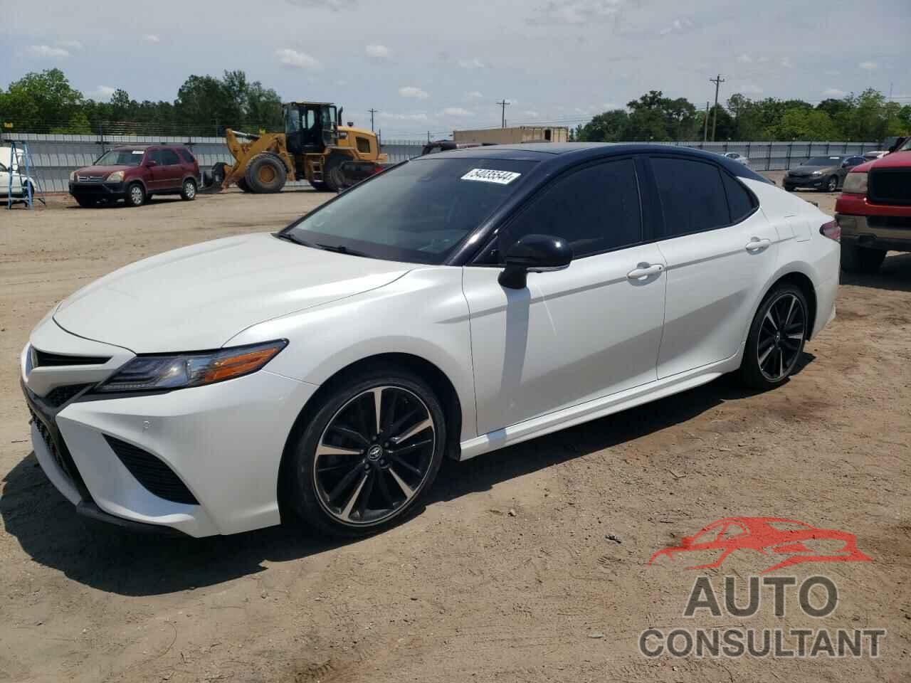 TOYOTA CAMRY 2019 - 4T1B61HK0KU167646