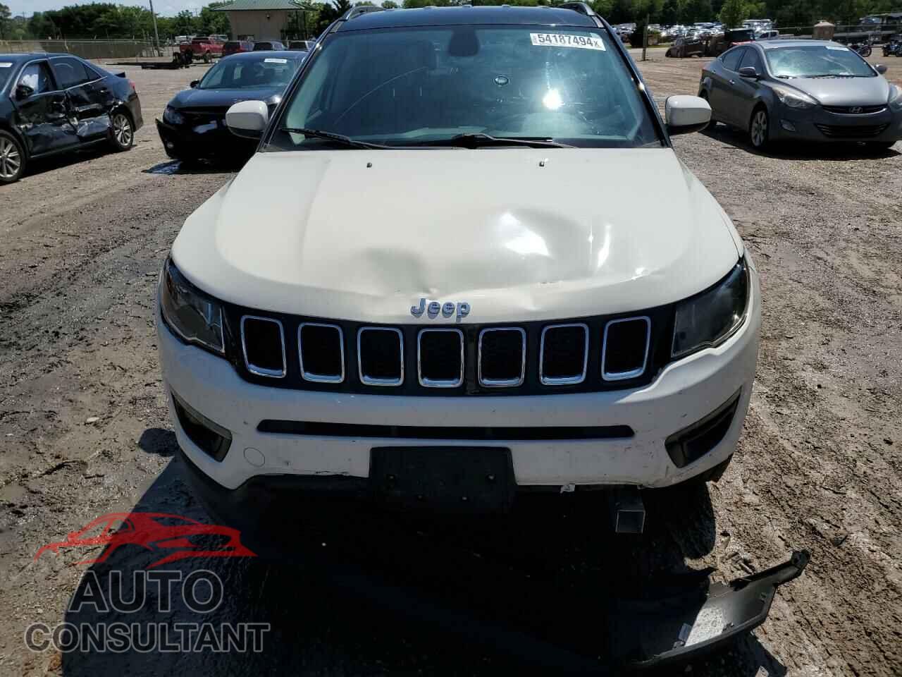 JEEP COMPASS 2018 - 3C4NJDBBXJT270639