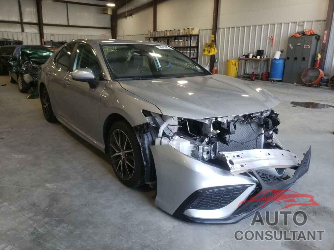 TOYOTA CAMRY 2021 - 4T1G11AK2MU573560