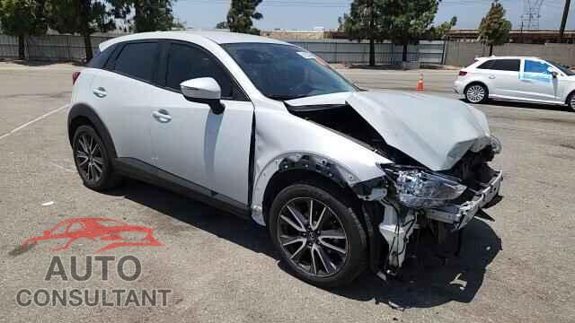 MAZDA CX-3 2018 - JM1DKDC74J0332391