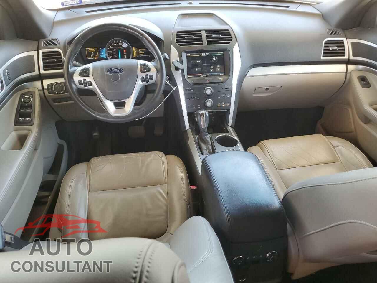 FORD EXPLORER 2011 - 1FMHK7D83BGA17497