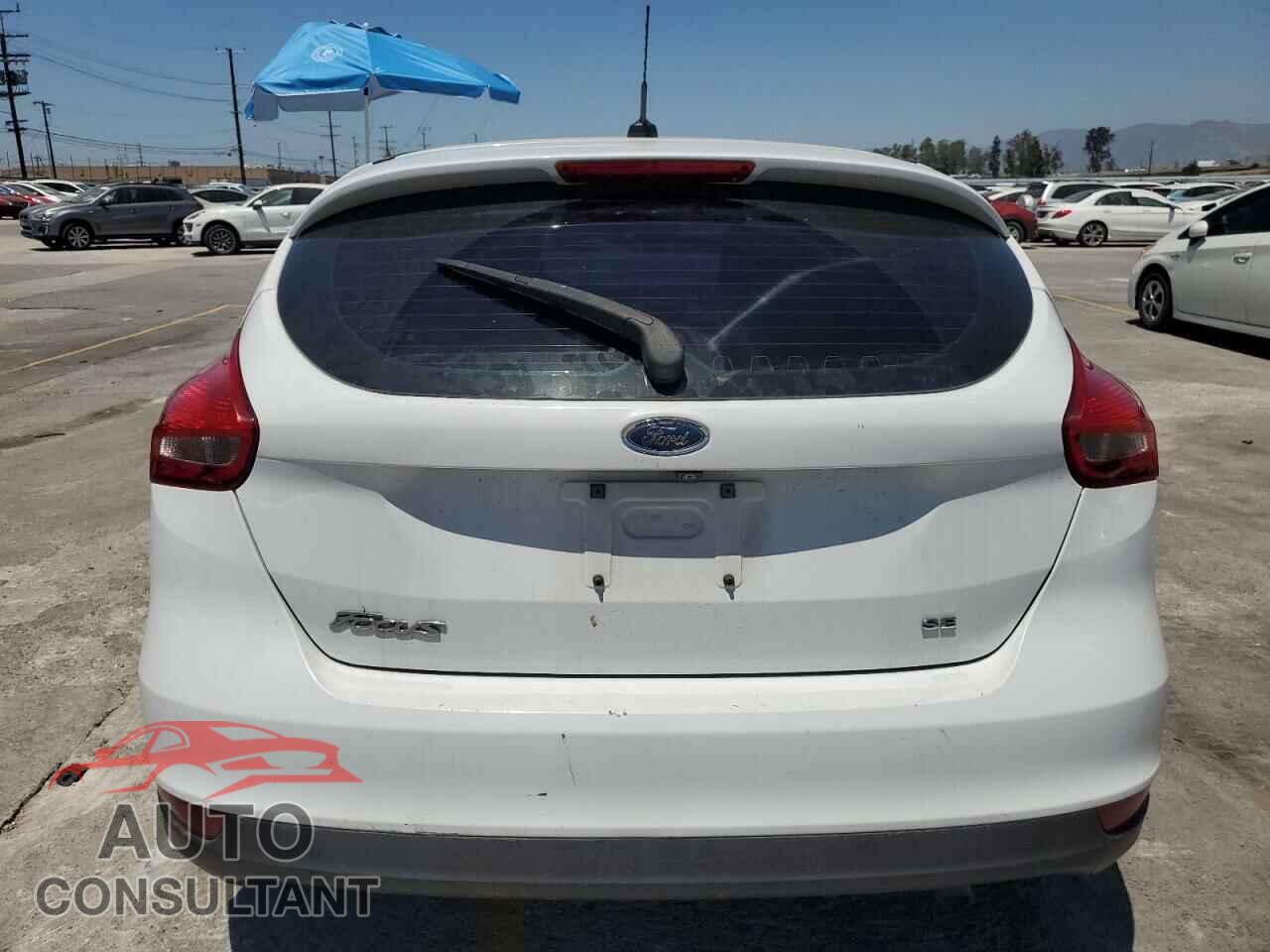 FORD FOCUS 2017 - 1FADP3K25HL224135