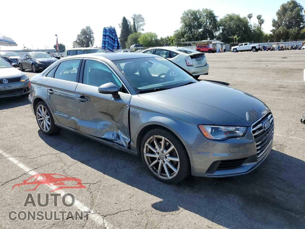 AUDI A3 2015 - WAUBFGFF6F1001424