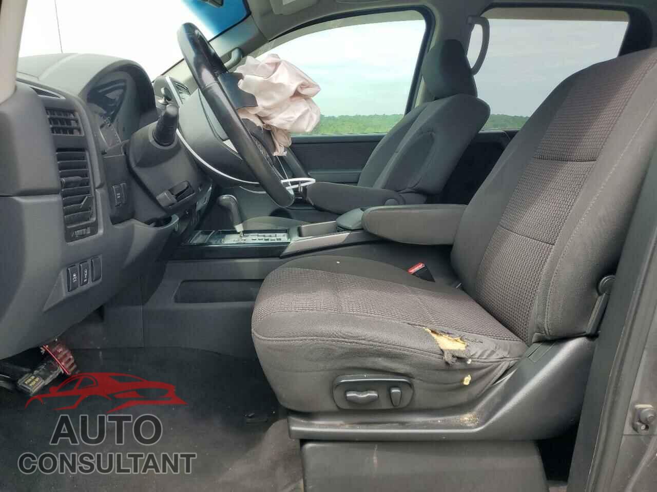 NISSAN TITAN 2013 - 1N6BA0ED8DN306340