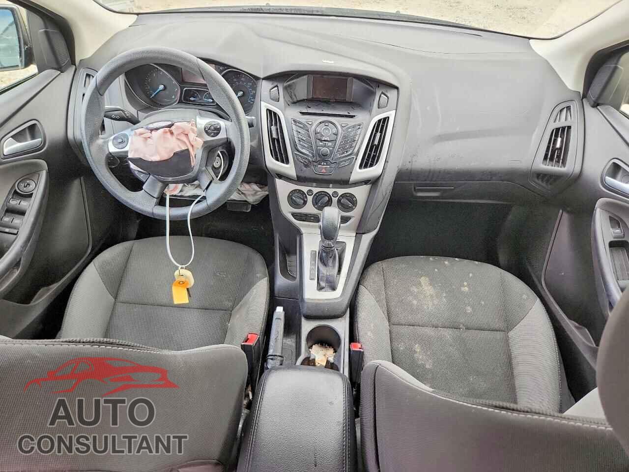 FORD FOCUS 2014 - 1FADP3F28EL407860