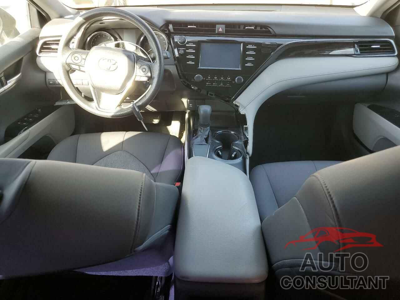 TOYOTA CAMRY 2019 - 4T1B11HK1KU708301