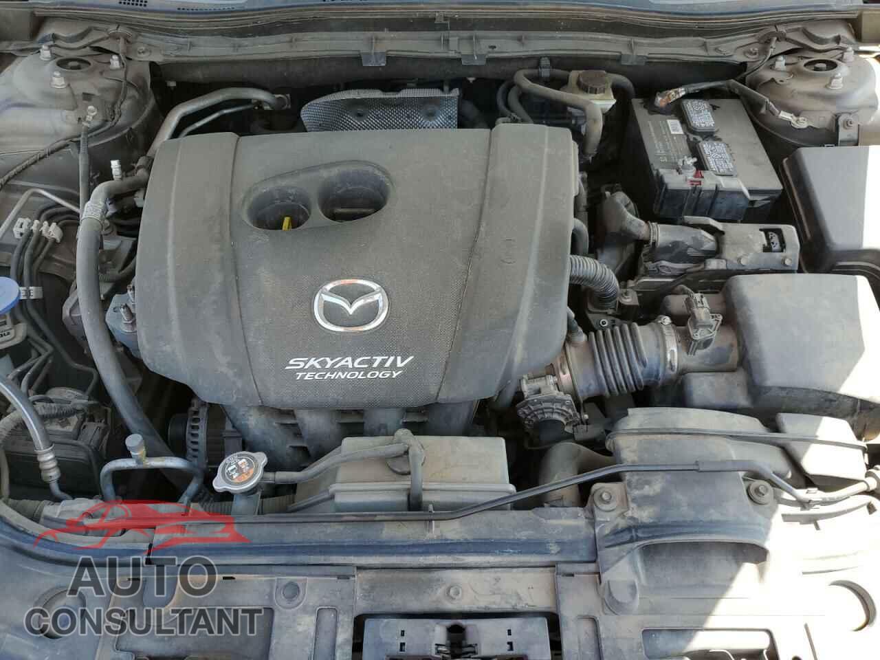 MAZDA 3 2016 - 3MZBM1X77GM245100