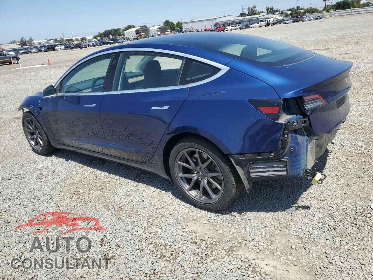 TESLA MODEL 3 2018 - 5YJ3E1EB8JF090094