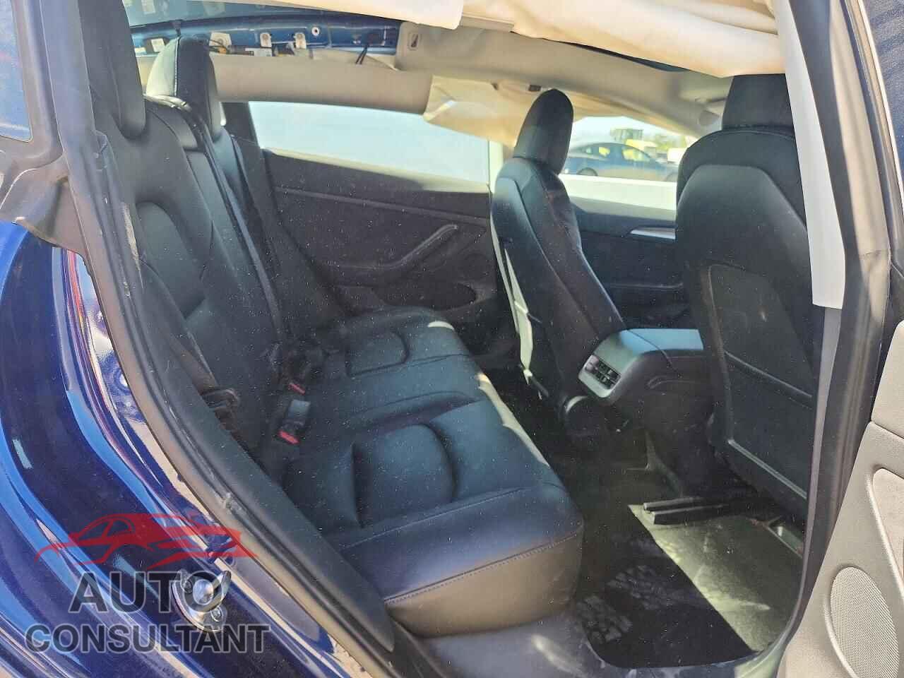 TESLA MODEL 3 2022 - 5YJ3E1EA7NF316879