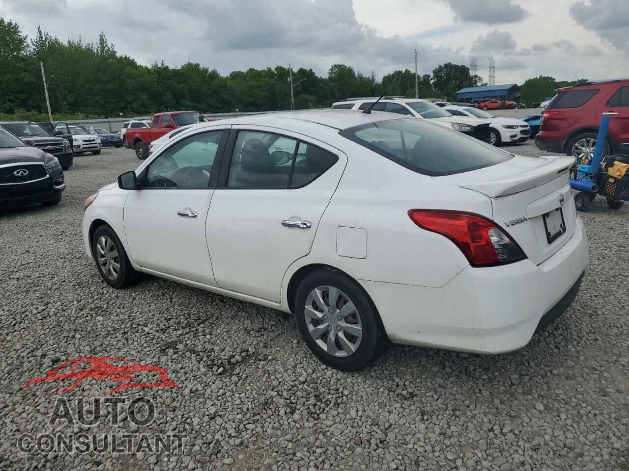 NISSAN VERSA 2017 - 3N1CN7AP3HL850354