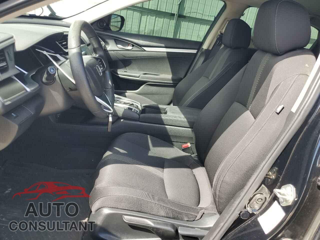 HONDA CIVIC 2017 - 19XFC2F77HE018404