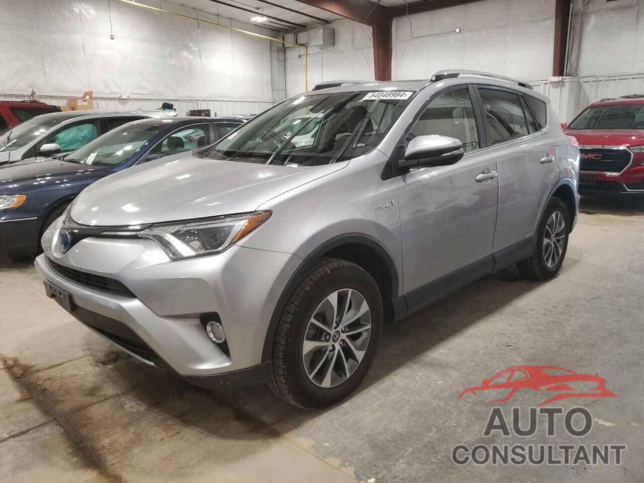 TOYOTA RAV4 2017 - JTMRJREV9HD135950