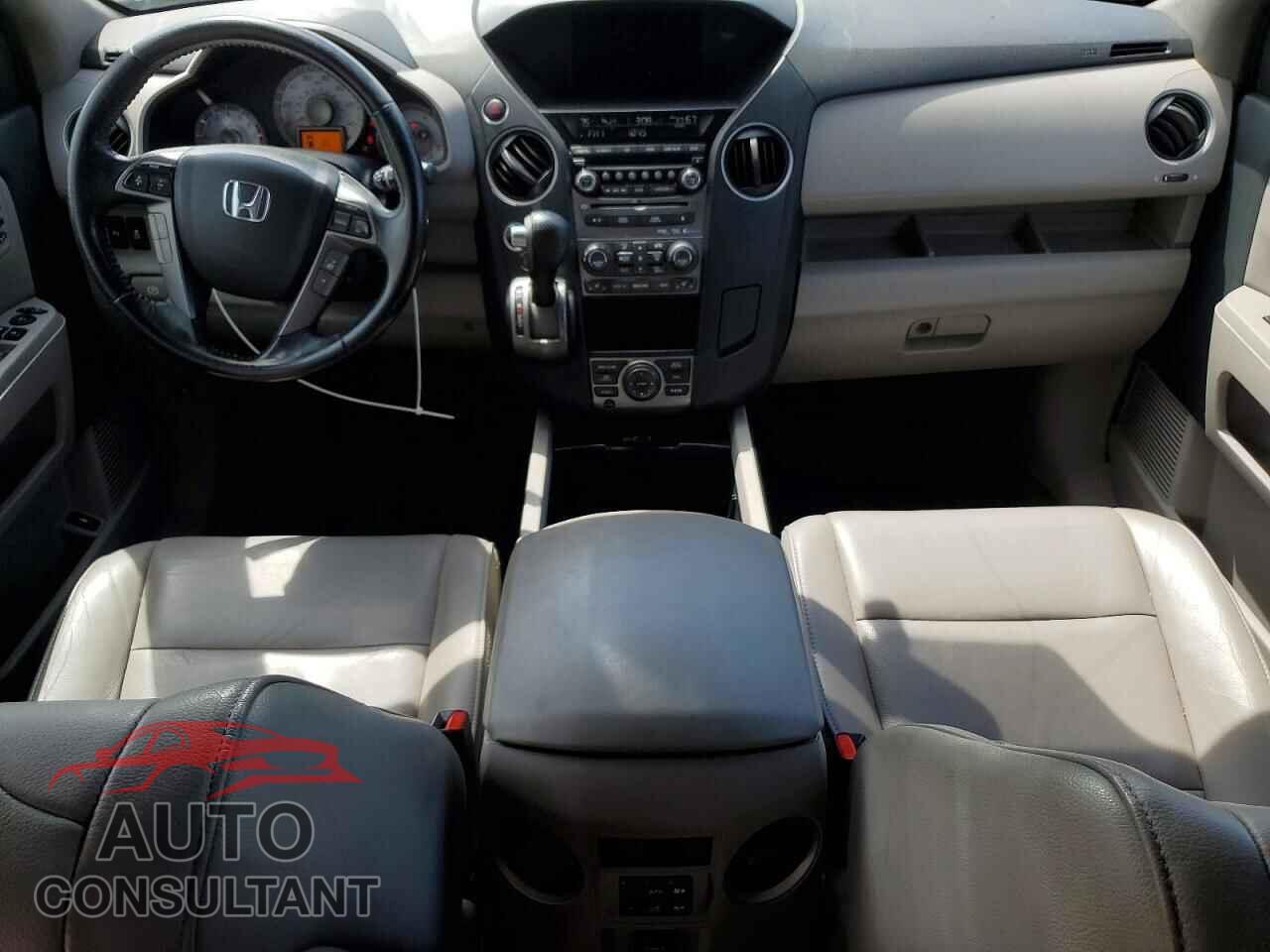 HONDA PILOT 2014 - 5FNYF4H9XEB006649
