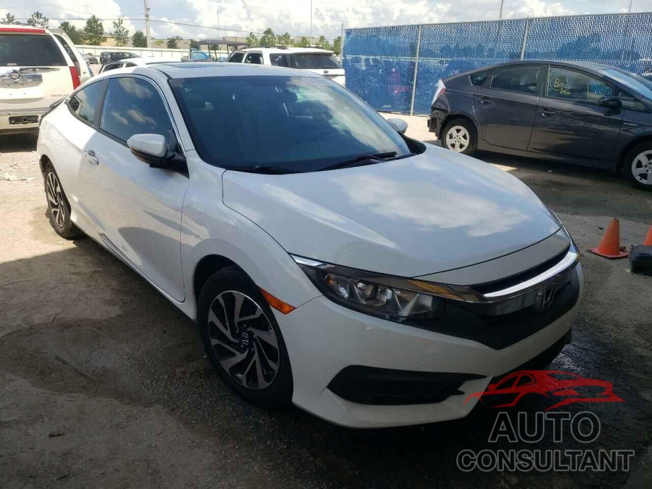 HONDA CIVIC 2018 - 2HGFC4B00JH307138