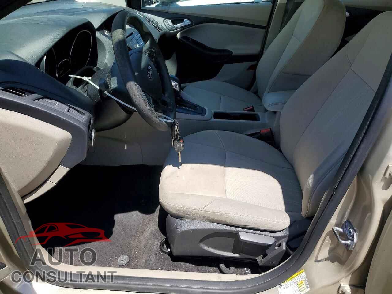 FORD FOCUS 2017 - 1FADP3FE5HL241182