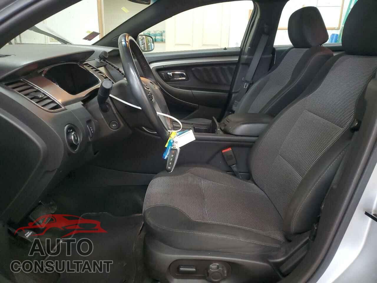 FORD TAURUS 2015 - 1FAHP2E81FG124051