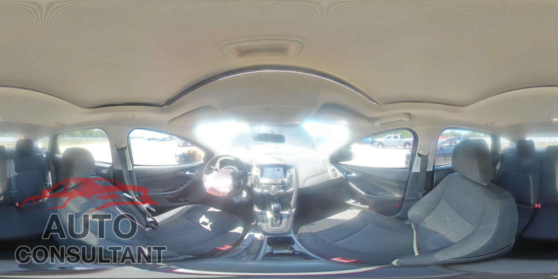FORD FOCUS 2017 - 1FADP3M22HL220976