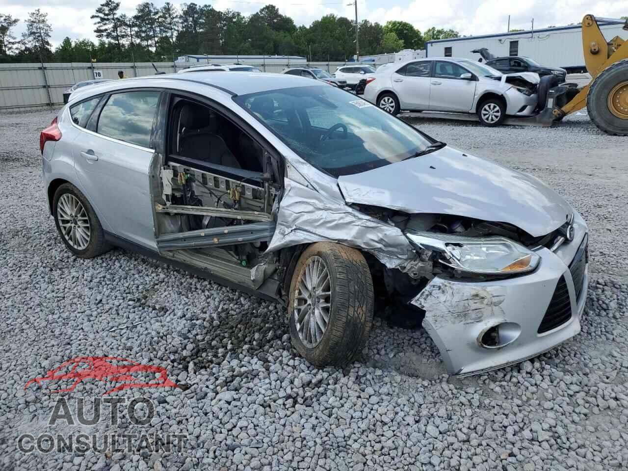 FORD FOCUS 2012 - 1FAHP3M28CL332644