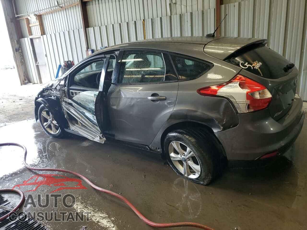 FORD FOCUS 2012 - 1FAHP3K27CL328491