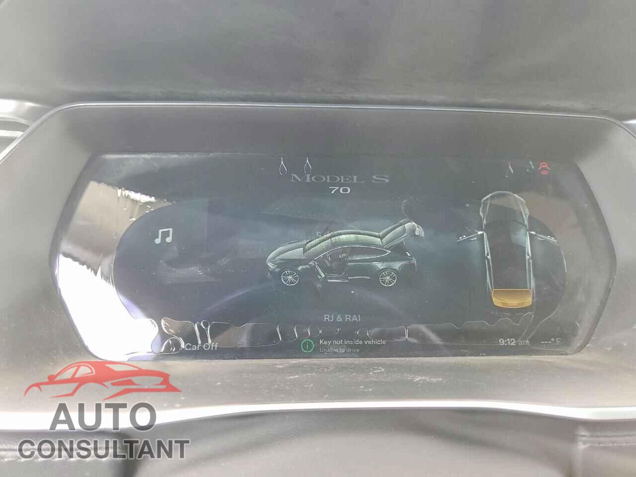 TESLA MODEL S 2015 - 5YJSA1E11FF116590