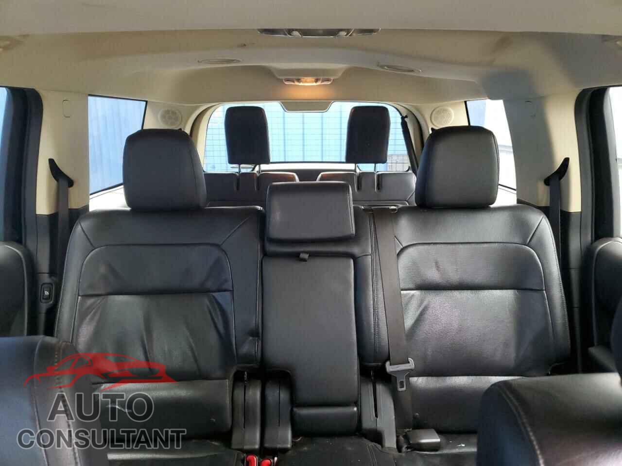 FORD FLEX 2018 - 2FMGK5D88JBA01009