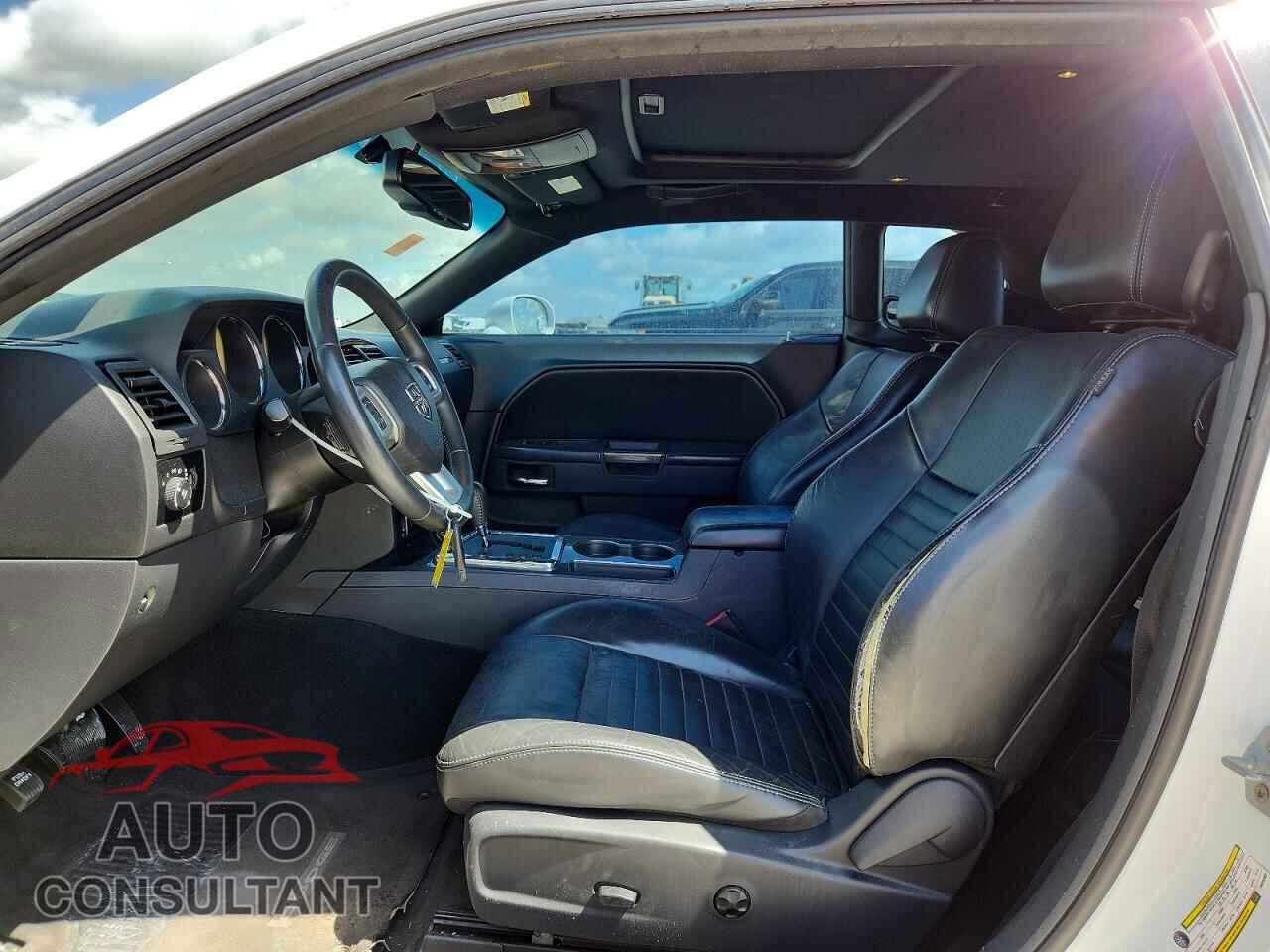 DODGE CHALLENGER 2013 - 2C3CDYAG0DH552065
