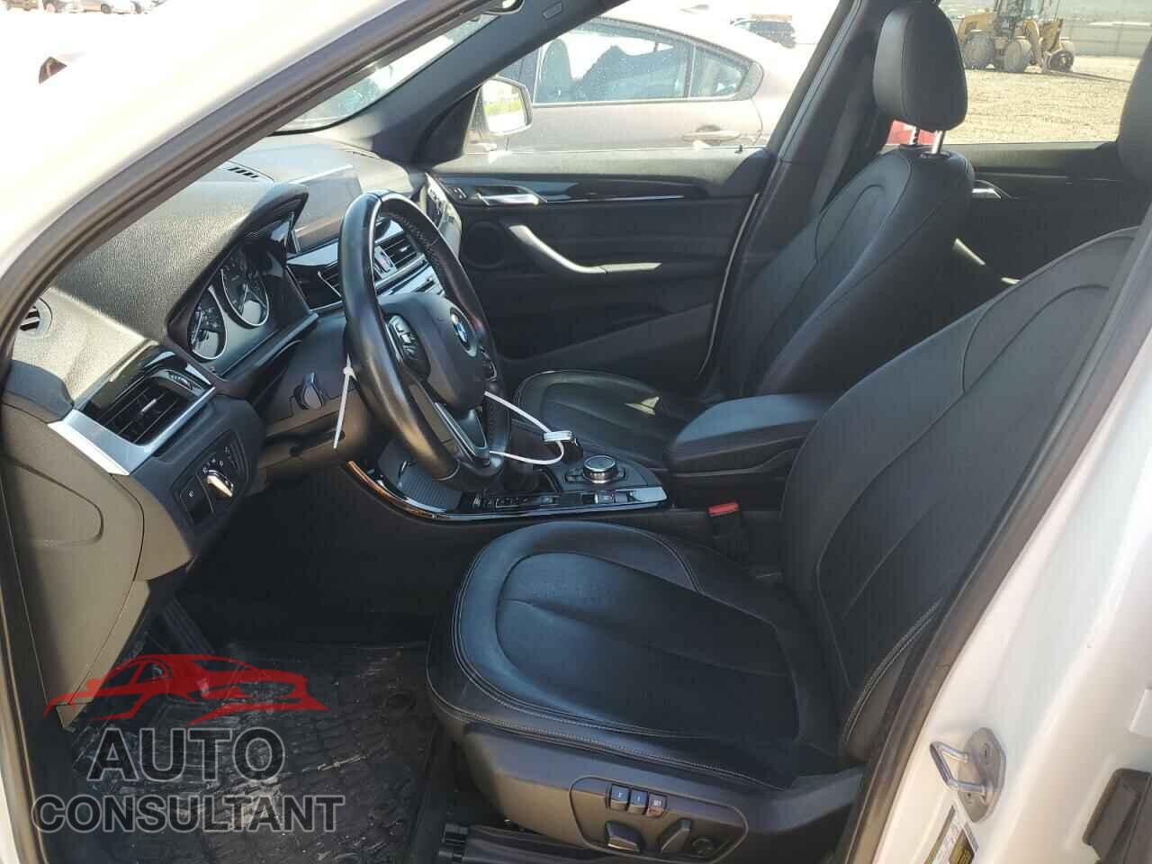 BMW X1 2016 - WBXHT3C34GP881663
