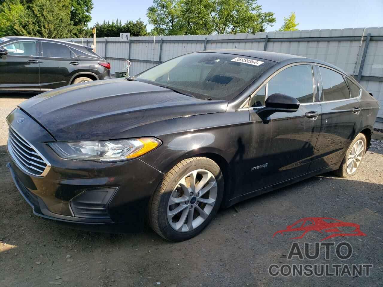 FORD FUSION 2019 - 3FA6P0LU2KR125921