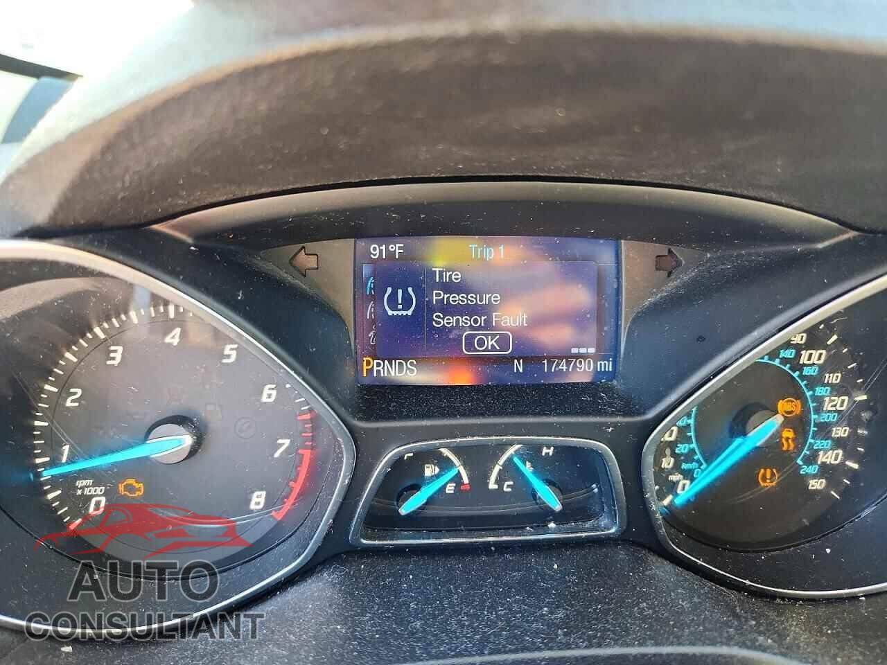 FORD ESCAPE 2013 - 1FMCU0GX2DUA30390