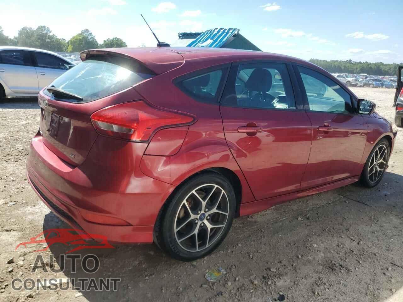 FORD FOCUS 2015 - 1FADP3K29FL294248