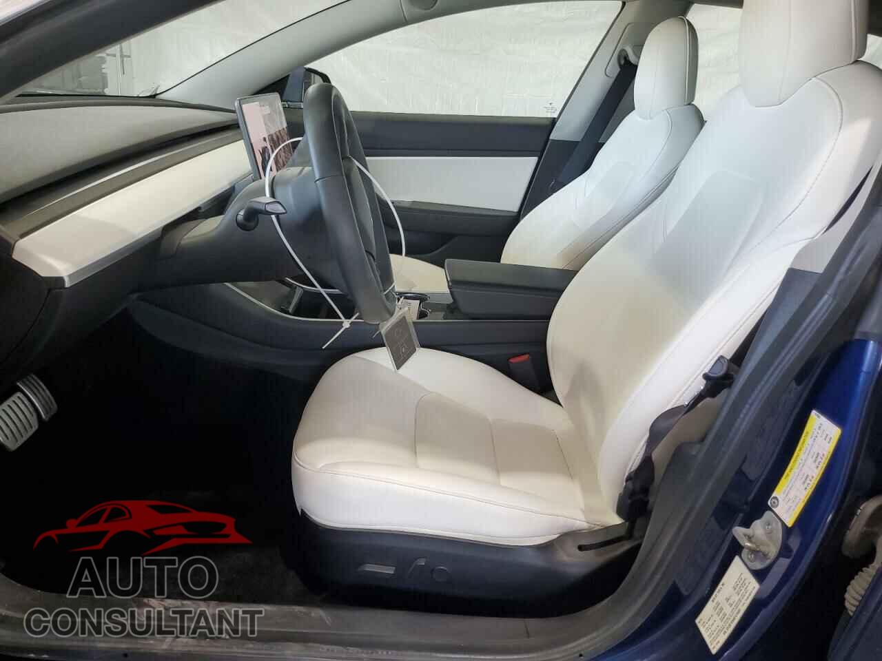 TESLA MODEL 3 2019 - 5YJ3E1EB4KF474553