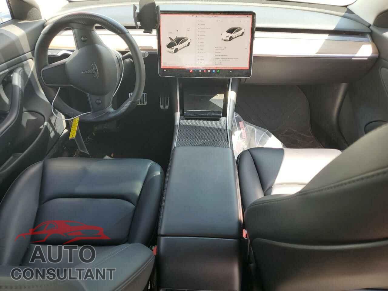 TESLA MODEL 3 2019 - 5YJ3E1EA4KF464712