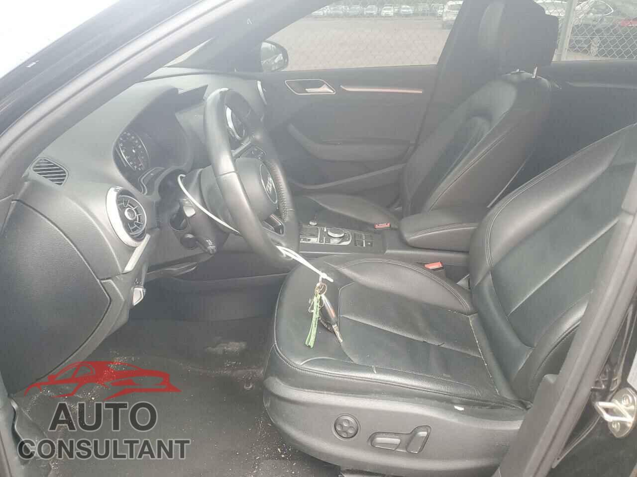 AUDI A3 2017 - WAUAUGFF6H1032354