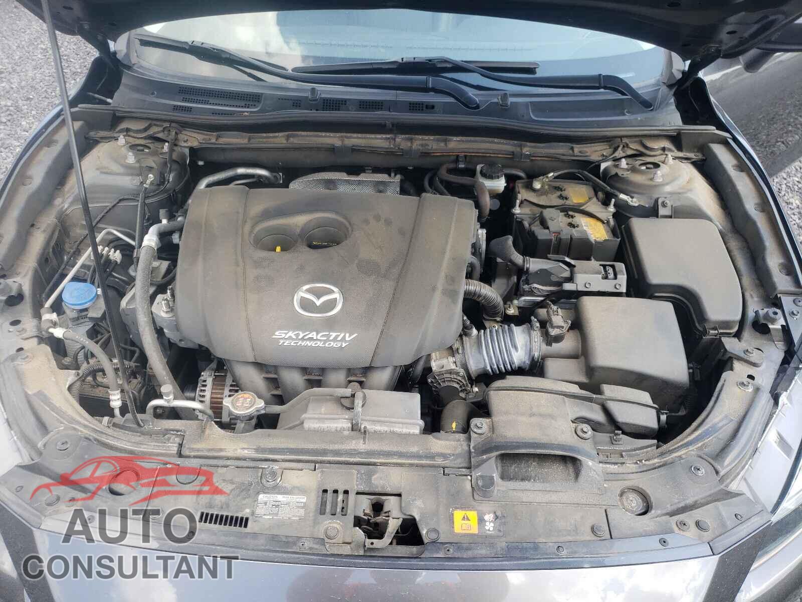 MAZDA 3 2017 - JM1BN1V77H1118137