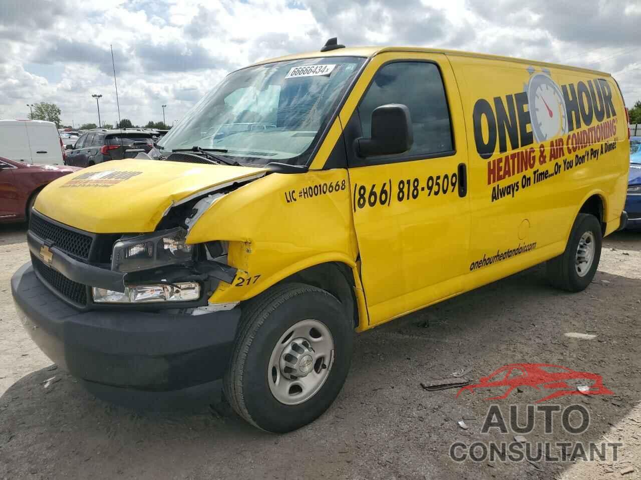 CHEVROLET EXPRESS 2020 - 1GCWGAFG3L1277496
