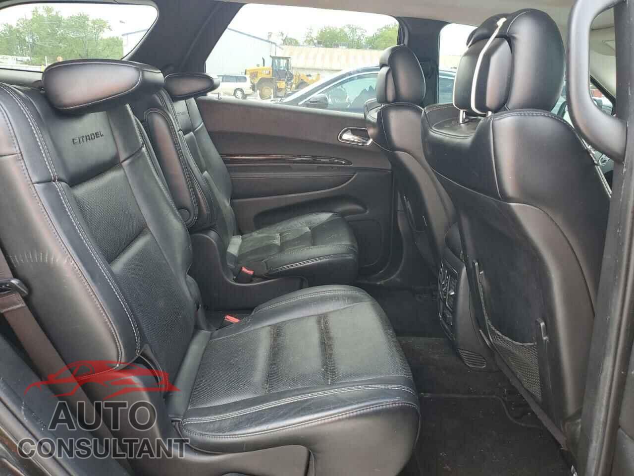 DODGE DURANGO 2013 - 1C4SDJET1DC678752