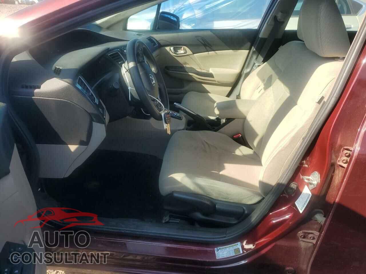 HONDA CIVIC 2013 - 2HGFB2F58DH570852